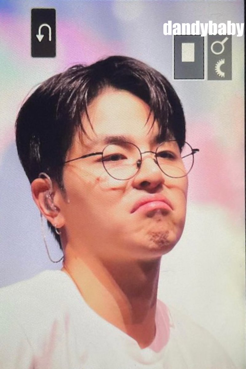 댄디베이비✨ tweet media