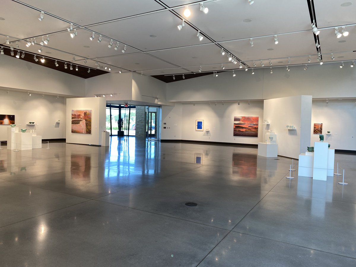 MarieBukowski1's tweet photo. My first visit to Mark Arts where there is a wonderful exhibition of @WichitaState fine arts faculty. @MarkArtsKS https://t.co/8WfY8ca58y