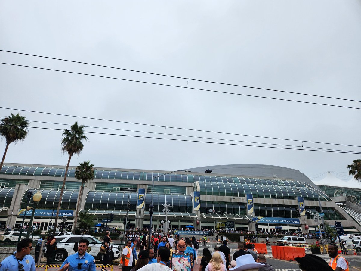Goooood morning from Day 3! Our final day at con before the travel home! #SDCC2023
