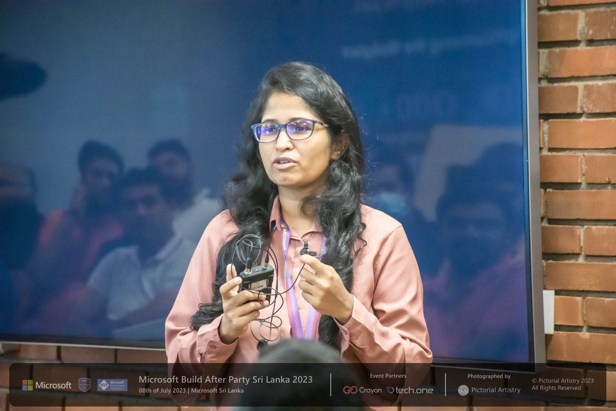 HansamaliGamage's tweet image. An incredibly fulfilling weekend nurturing the young generation in tech! 😊 😊😊 #community #mvp #techgirlsl #microsoft #msbuild