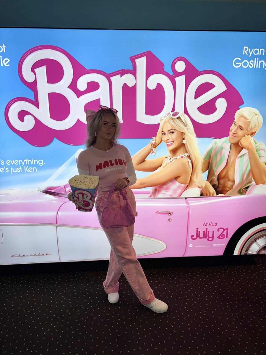 aimzzoxo's tweet photo. Hi Barbie🩷🎀💋👋🏽🫶🏽 https://t.co/0TjAz4unnZ