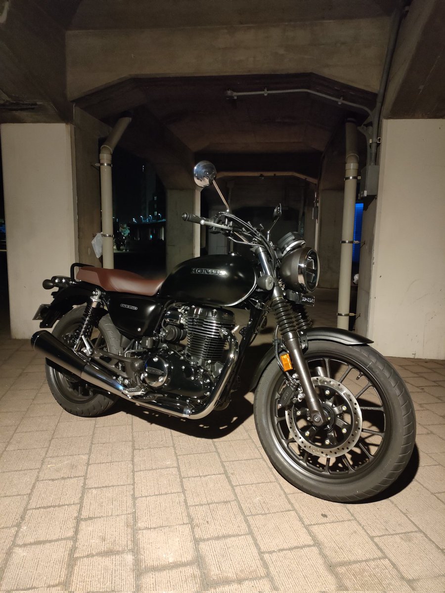 fool191919's tweet photo. バイク変わったので更新

名前:ジービー乗り
性別:♂
年齢:30代
住み:チーバ
バイク:GB350、ボルティ、TS50W
2023.7.11GB350が新しい相棒になりました😆
宜しくお願いします🙏

#バイク乗りとして自己紹介
#バイクのある生活 
#バイク好きと繋がりたい https://t.co/qmR5jl0wXo