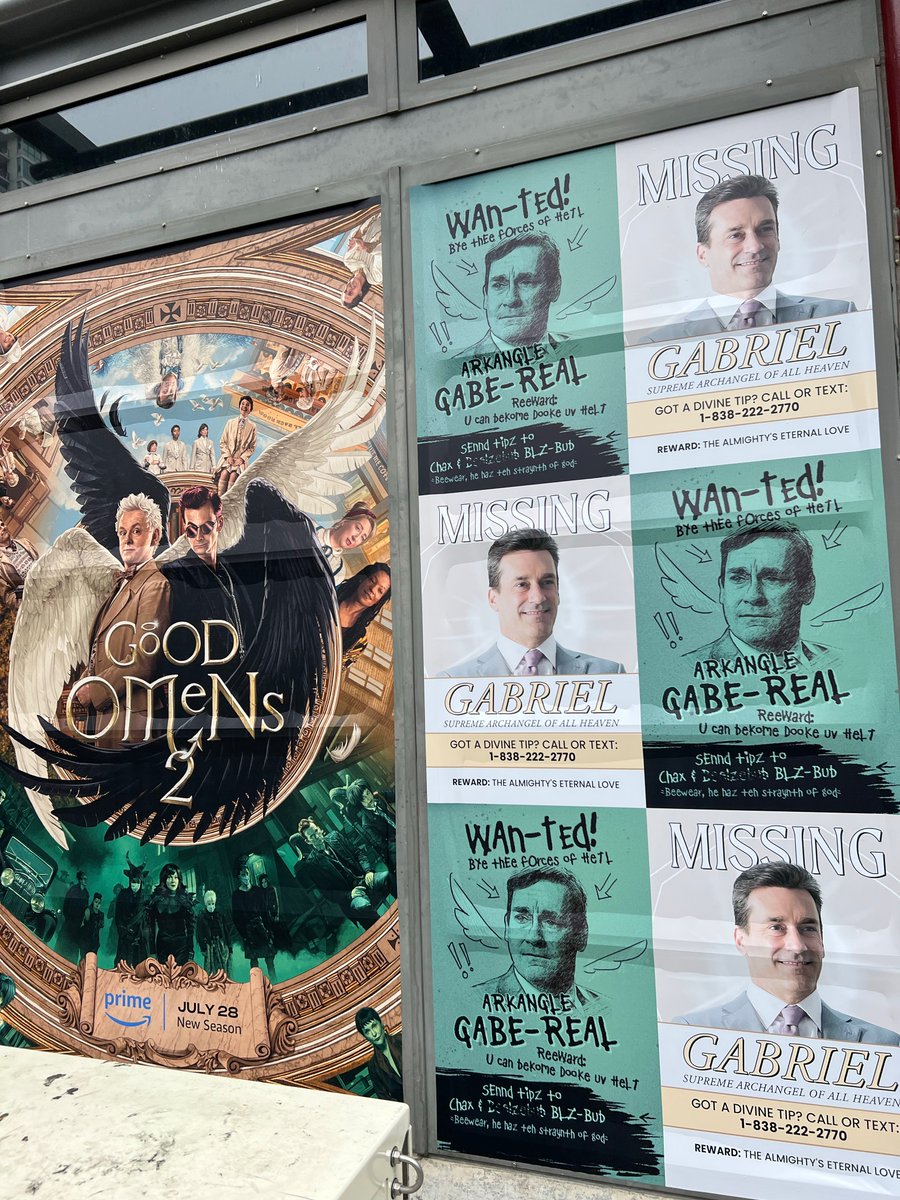 GoodOmensPrime's tweet photo. Every minute our #GoodOmensSDCC party gets closer! 
For our Good Omens super fans attending the party this evening, we've received notice from the Almighty, that arriving early is most important. We want to see all of you have the best time. See you soon! https://t.co/rIiq5QbnPP