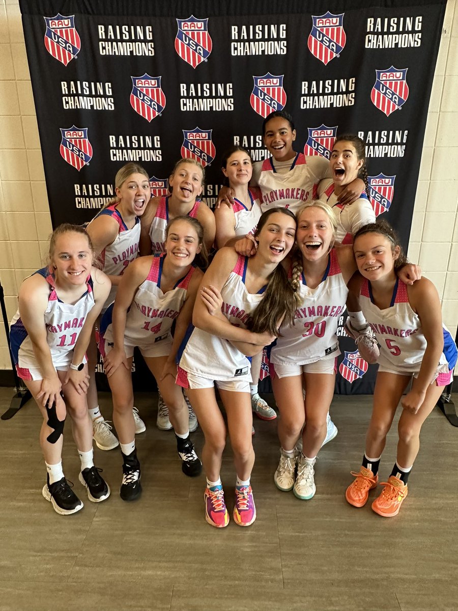 WI-Playmakers 17u LP32 tweet media