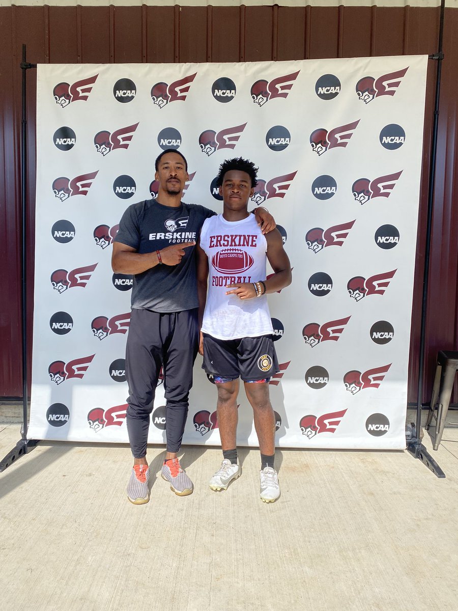 Telvin Smith tweet media