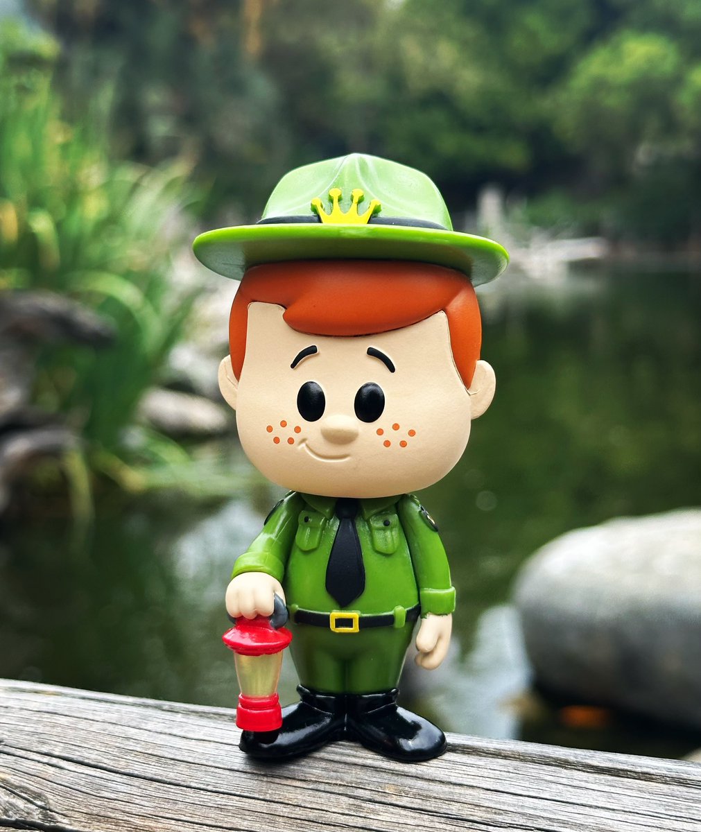 Happy #FunkoSoDASaturday 🎉 Here’s Freddy enjoying the San Diego Safari Park! 🦍 @originalfunko 

#funkocollection #freddyfunko #funkosoda @brianmariotti #SDCC #CampFundays