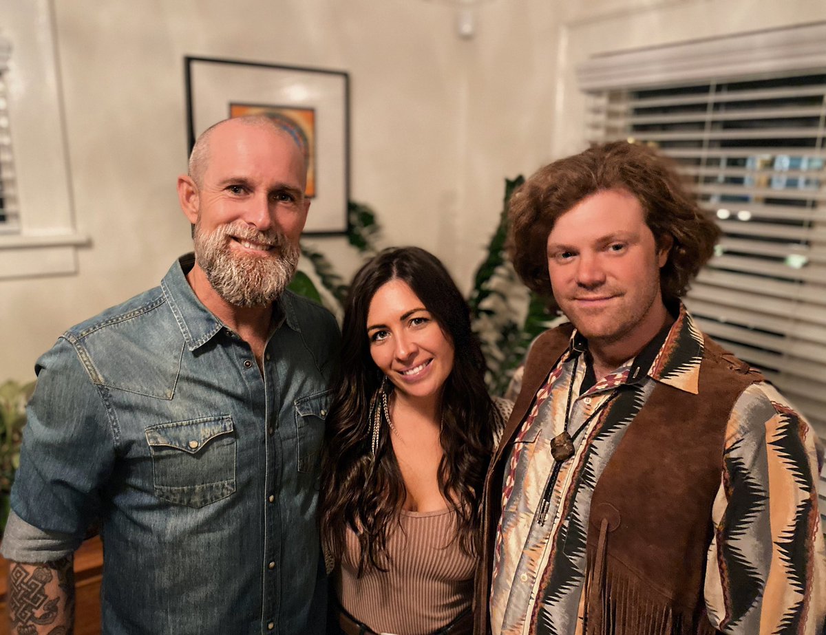 What a night! A full house enjoyed the very talented <a href="/karahesse/">Kara Hesse</a>, who showcased her rich vocals and soulful songwriting. 

Big shout out to <a href="/chuckwick/">Charles Wicklander</a> for nonchalantly blowing our minds with his extraordinary piano playing. 

#music #Seattle #houseconcert