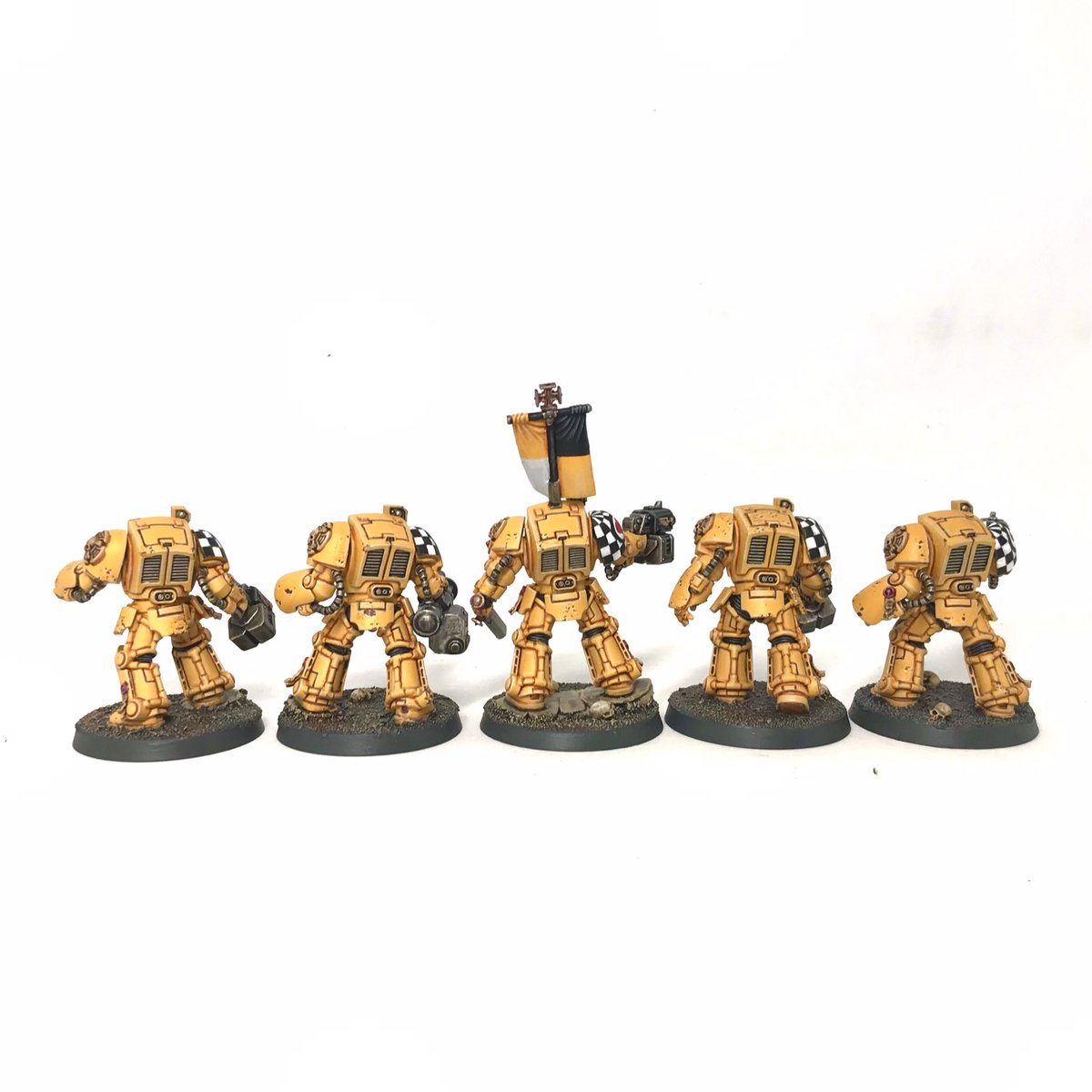 Binx_Paints's tweet photo. Have finished my Lamenters Terminators. #WarhammerCommunity #TeamBackBanner https://t.co/nnFjwLlJh9