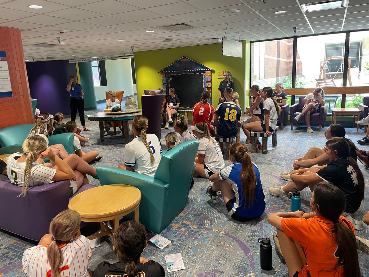 IGCAcoach's tweet photo. Took a break from the field to deliver some gifts and visit the Blank Children’s Hospital today. Neat opportunity for many of the athletes to visit a place that’s done so much for so many youth in the Midwest! https://t.co/46SUQyAWYK