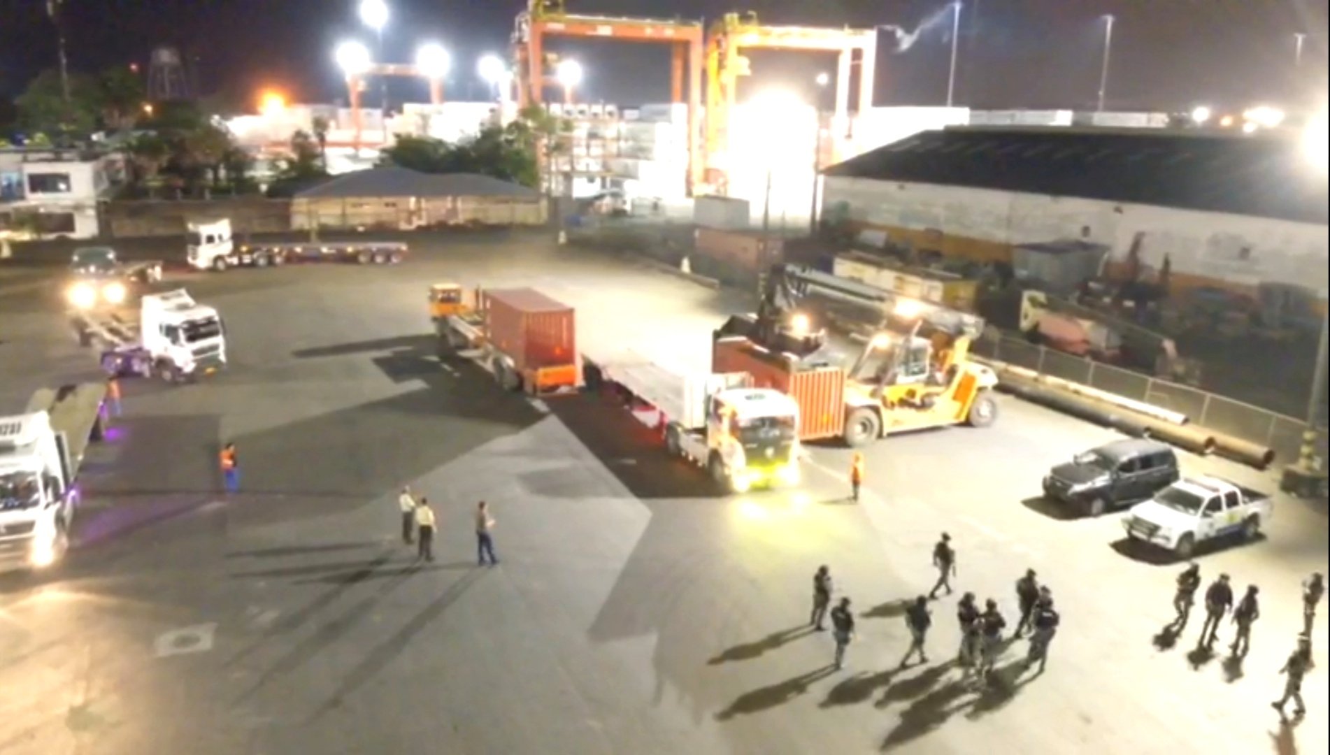 httpspbstwimgcommediaF1qH-ayWAAICwiUformatjpgnamelarge