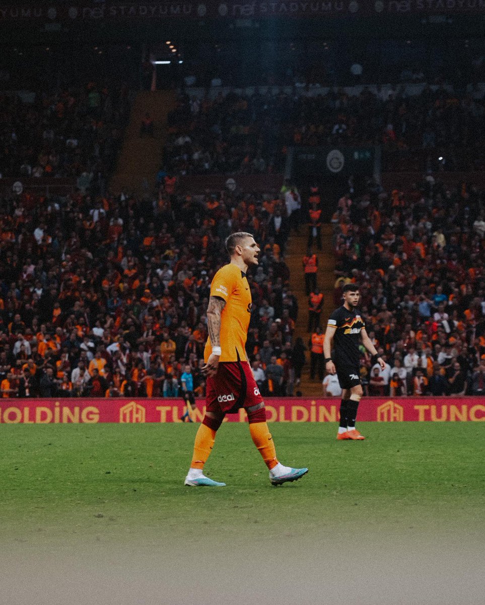 🚨Rekor takipleşme

🚨Galatasaraylılar takipleşiyor

🚨Sosyal medyada daha güçlü bir Galatasaray için Galatasaray ailesi birbirini takibe alsın💛❤️

🚨Tek yapman gereken bu Tweeti RT-FAV yapıp yoruma GT yazmak #Galatasaraylılartakipleşiyor