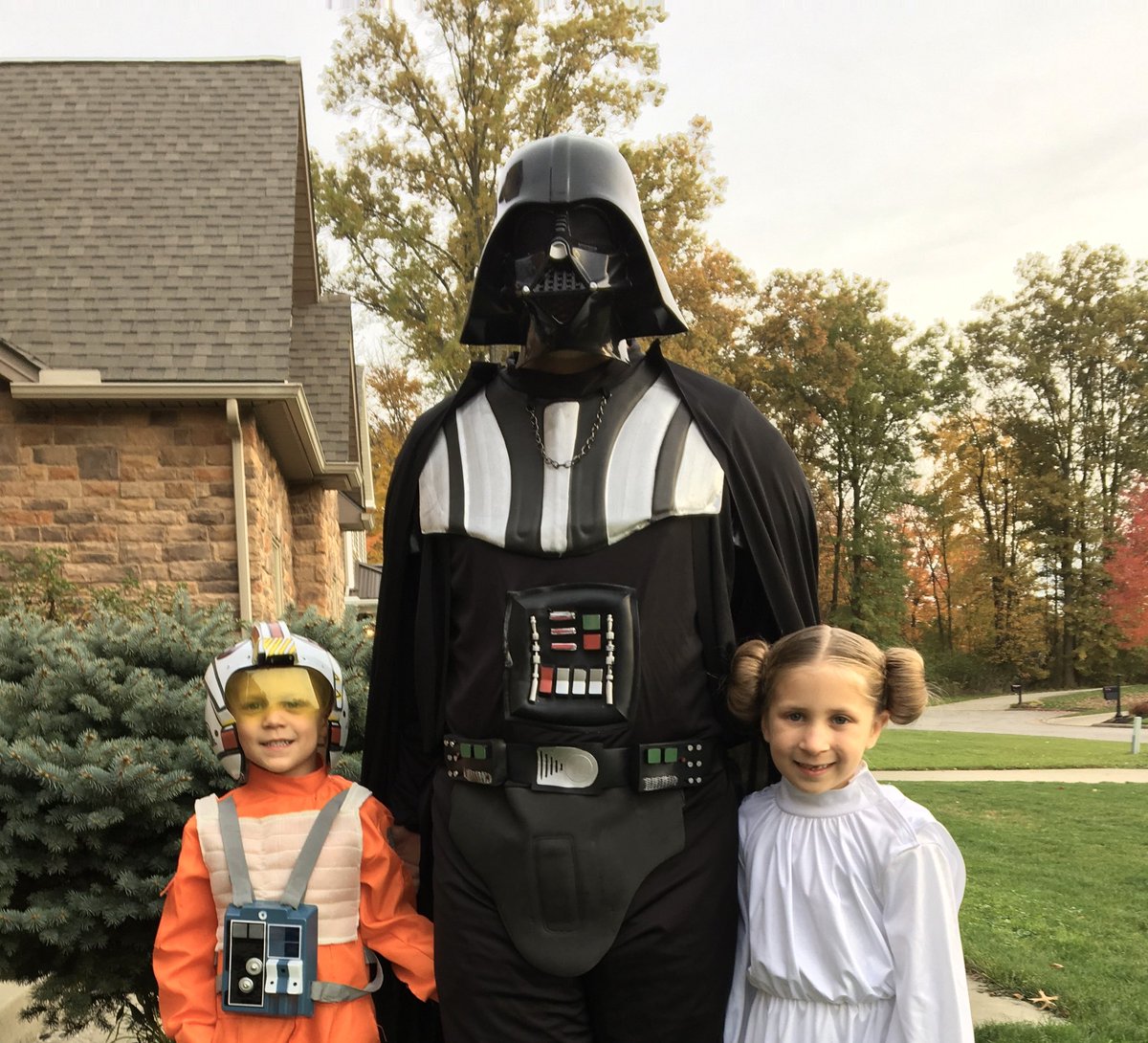 natprok6's tweet photo. @LEGO_Group My LEGO-Star Wars loving family would love a new set!! https://t.co/n7nHHAEbDs