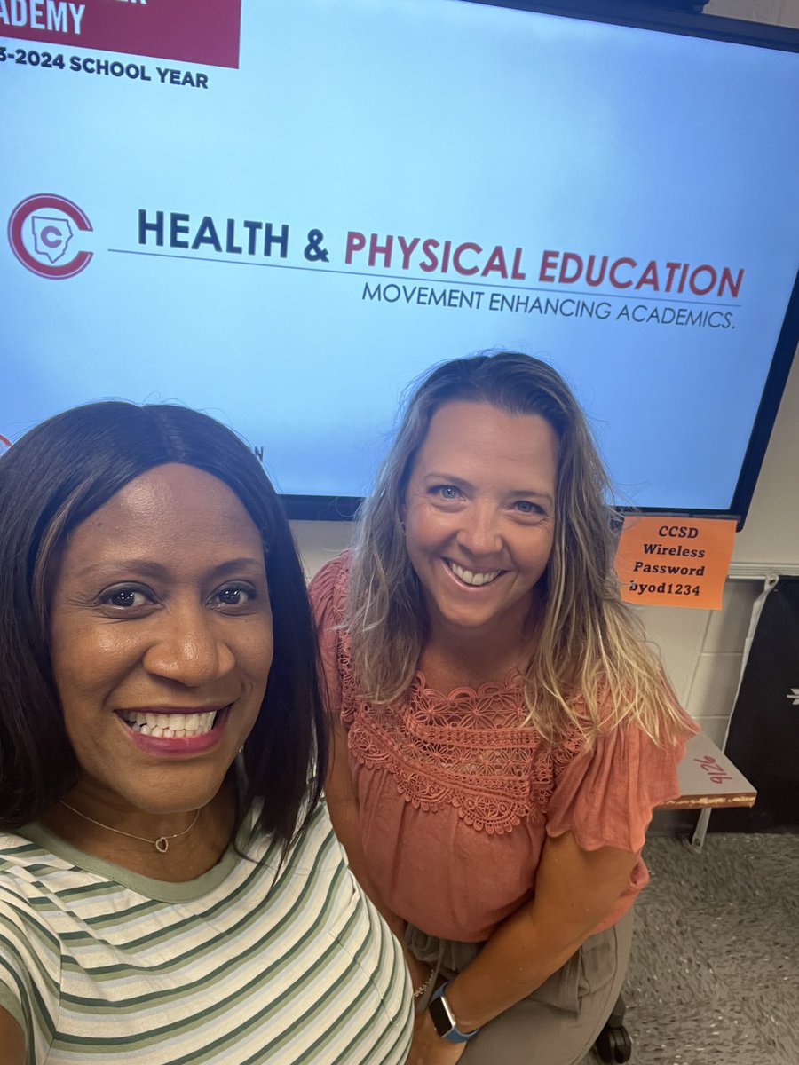 JohneliaWilker1's tweet photo. Happy Saturday Reflection on this outstanding group of new teachers joining @CobbSchools Welcome to the best place to teach, lead and learn! @cobbhpe https://t.co/3TtONH6ipG