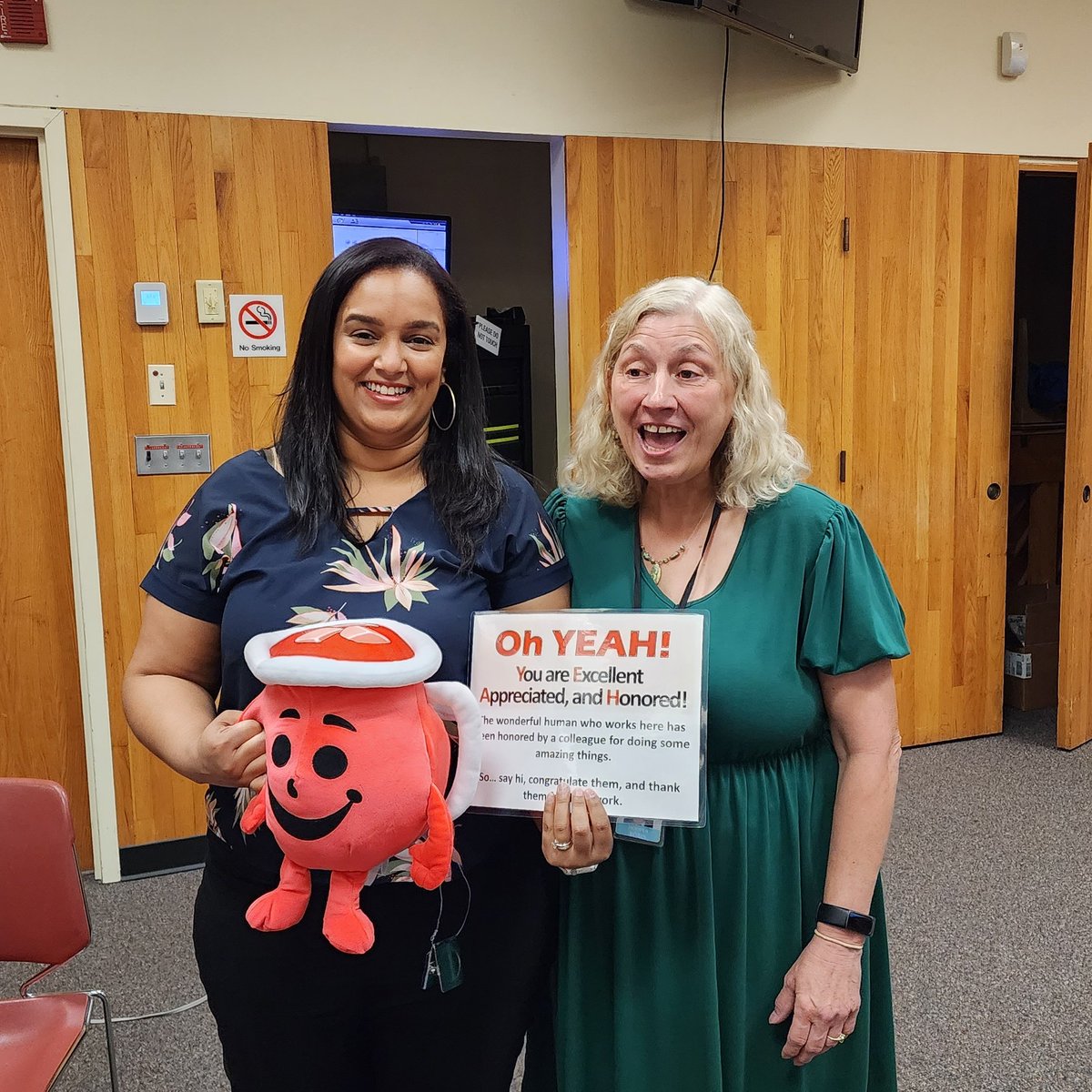Steve LaMorte (he/him) (@lamorte111) on Twitter photo Oh YEAH! Early Childhood Director Robin Hooper has bestowed this week's honor to our incomparable Executive Director of Bilingual Education and World Languages Analy Cruz-Phommany - You are Excellent, Appreciated, and Honored! <a href="/RCSDNYS/">Rochester City School District</a> <a href="/ACruzPhommany/">Analy Cruz-Phommany</a> Oh YEAH! Early Childhood Director Robin Hooper has bestowed this week's honor to our incomparable Executive Director of Bilingual Education and World Languages Analy Cruz-Phommany - You are Excellent, Appreciated, and Honored! <a href="/RCSDNYS/">Rochester City School District</a> <a href="/ACruzPhommany/">Analy Cruz-Phommany</a>