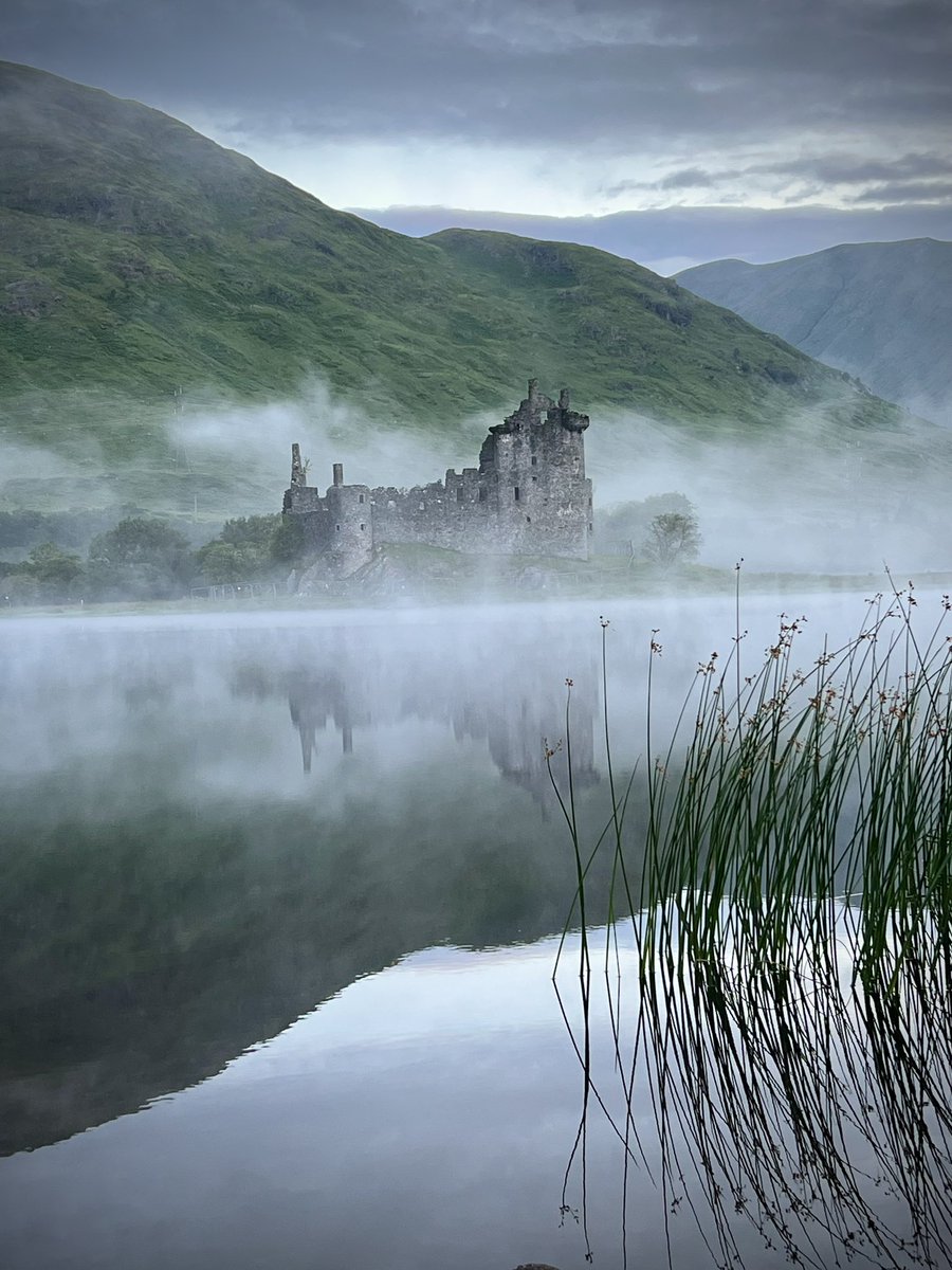 True, I had to get up at 4:40 and stepped in sheep dung twice, but it was worth it. Scotland is great. 
#kilchurncastle #scotland #sheepsheephurray