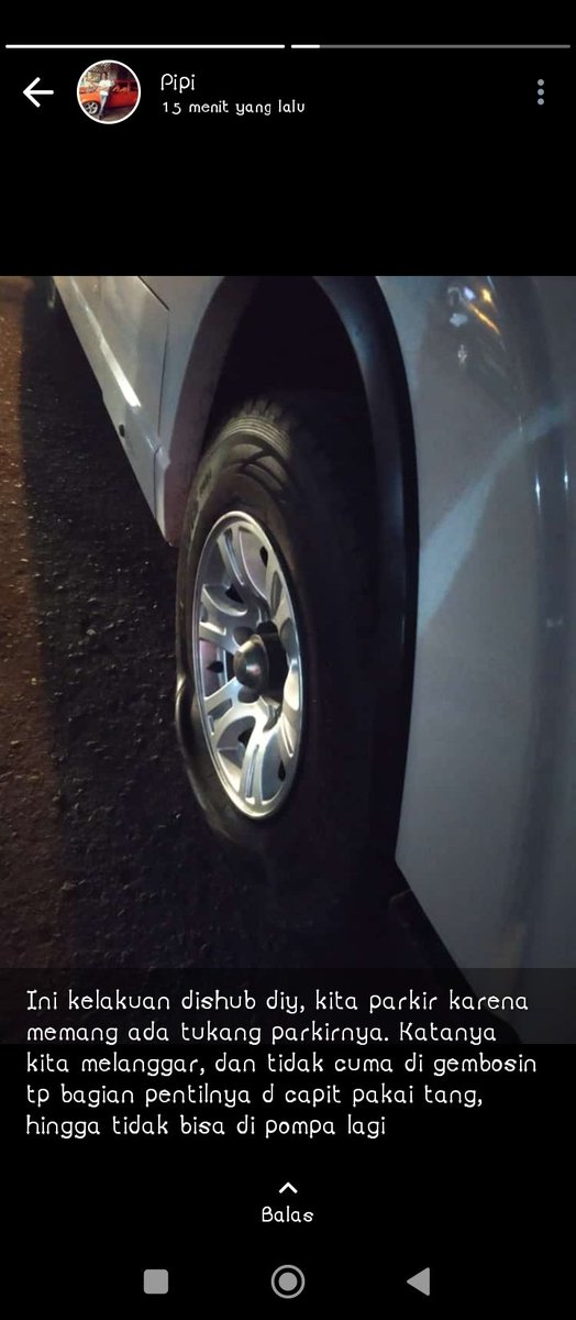 Min kalau gini gimana ya?wisatawan mau ke malioboro,karena parkir penuh lalu di gandekan lor diarahkan tukang parkir,bayar parkir 50k dan ada karcisnya katanya boleh disitu,tau2 didatangi dishub diy,dan mobil2 yang parkir disitu langsung dibocori smw |<a href="/SeleneMoonFairy/">Luna🌜</a>