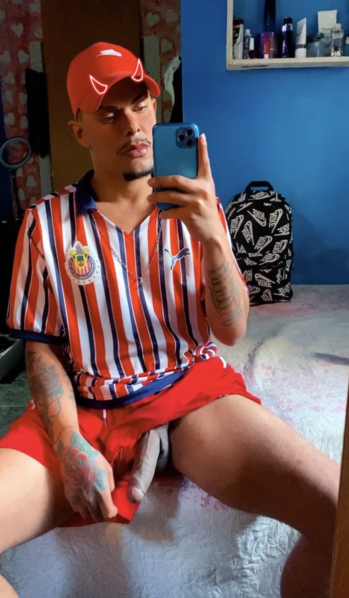 Deixa eu comer seu cuzinho?