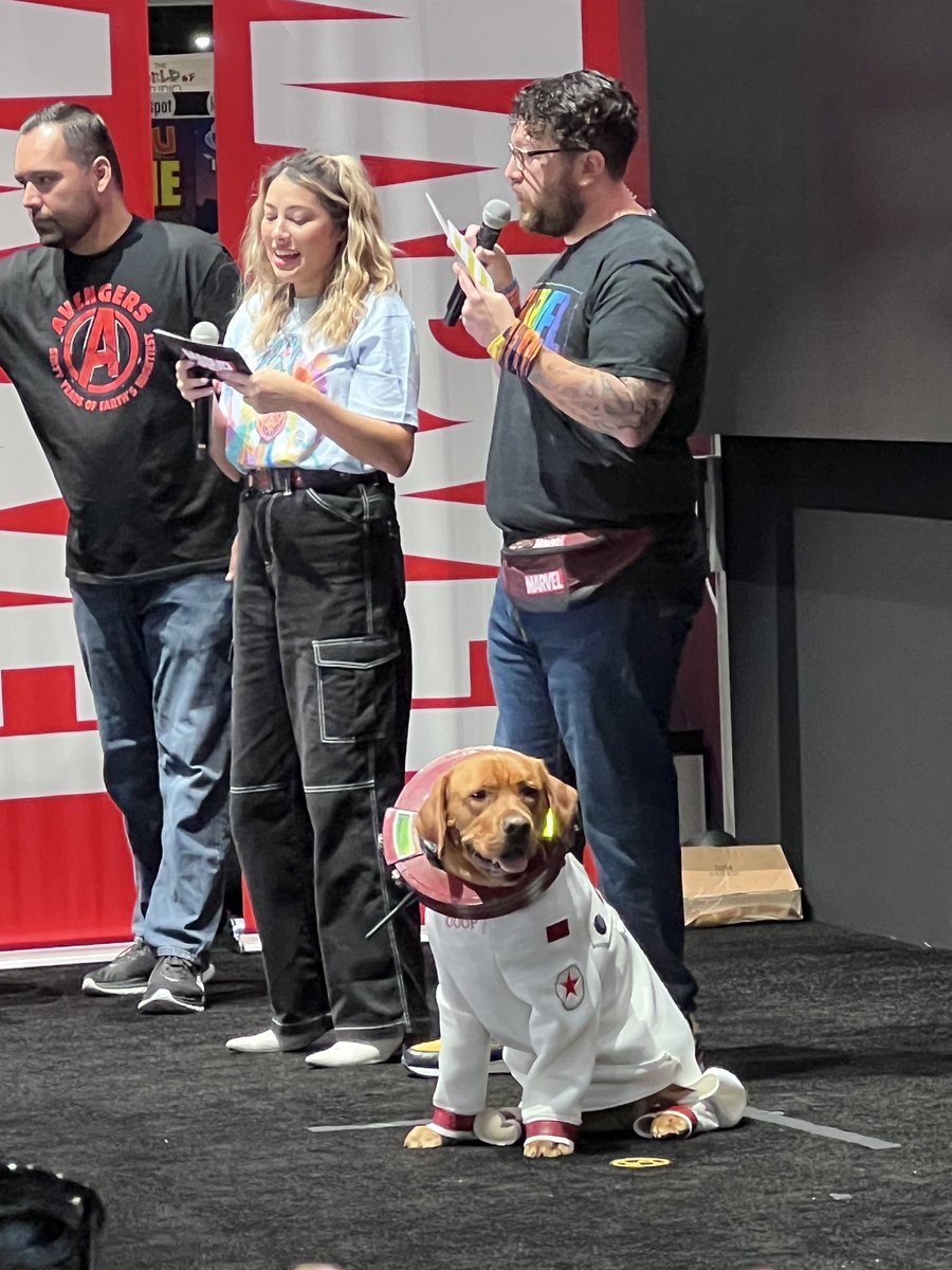 reverendalexg's tweet photo. 🥹🤩
#CosmoTheSpacedog @Guardians
#MarvelSDCC #SDCC2023 @MarvelStudios https://t.co/Tvj4vH7K9F