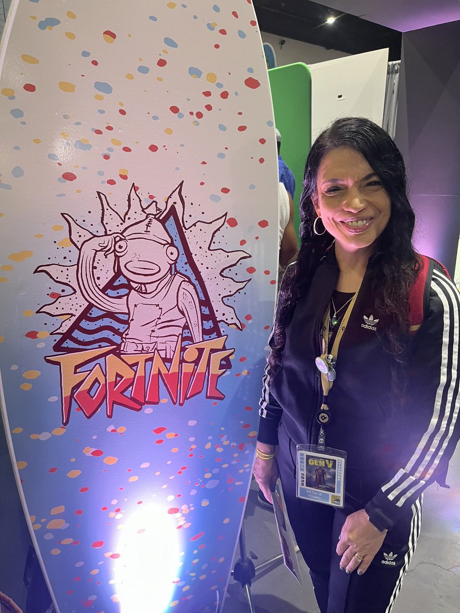 ExamineMoments's tweet image. Saturday fun @Comic_Con enjoying the showroom today! @FortniteGame #ComicCon2023 #SDDC