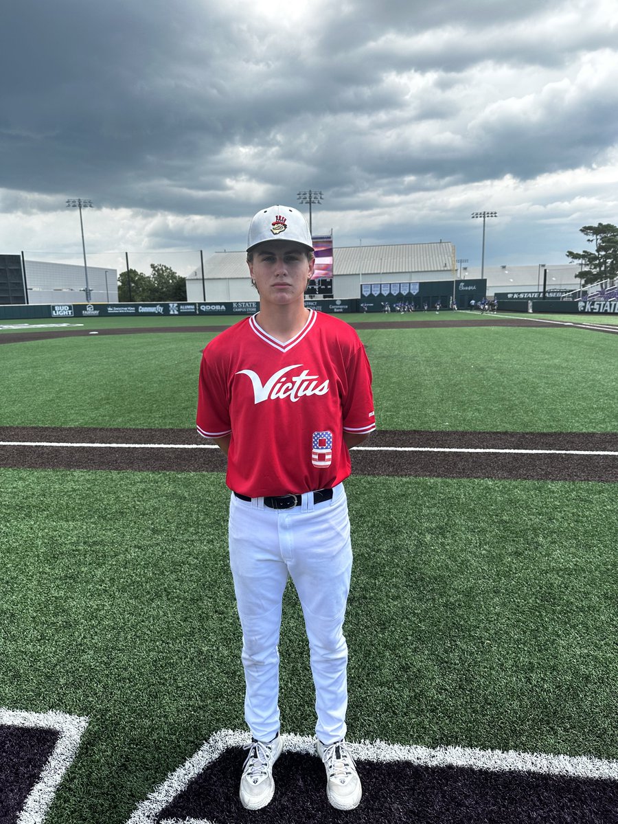 FiveToolMidwest's tweet photo. F: @MarucciMidwest 17 National 5, Outlaws 4
PoG: @chasestanton24 2-3, 2B | SV https://t.co/g6FczxiOhR