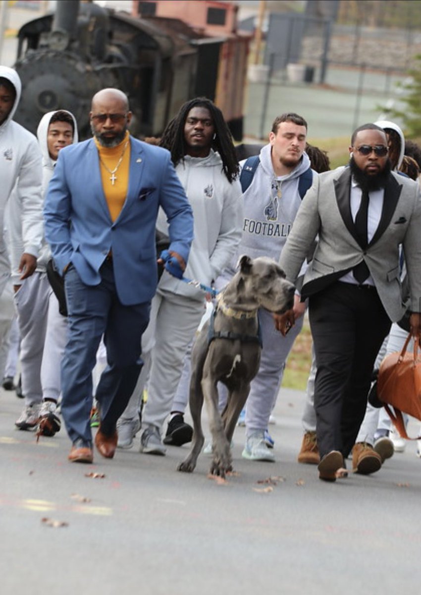 CoachCoax17's tweet image. 4 days…New Team. New Conference. New Mission. #LeanForward #GuardTheHill #CIAAForLife