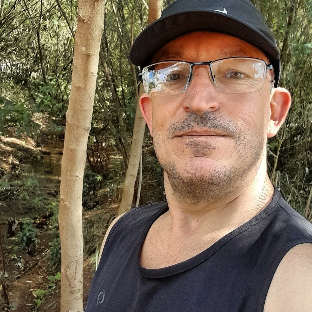 edusilveira76's tweet photo. Passeio de sábado! Caminhada por Campo Grande! Curtindo o dia!
.
#sabado #saturday #curtindo #curtindoodia #instafoto #instaphoto #instaboy #instaguy #photooftheday #photography #photo #naturephotography #praça #nomato #photoofme #passeando #turistando #comenta #curte https://t.co/5pRuXeUTje