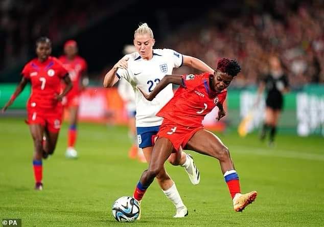 HaitiSportU's tweet photo. Les reactions de Jennifer Limage après le match, via sa page Facebook. 💬

"Contente d’avoir réalisé ce rêve de jouer une Coupe du Monde "#Alasso #womensworldcup2023 #womensworldcup #aleayiti https://t.co/JWNgUmAnaL