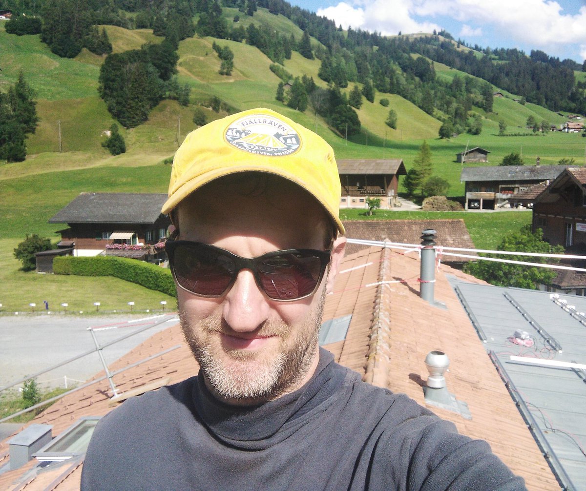 dondell_80's tweet image. Next one: Nach weniger als 2 Tagen ist die Unterkonstuktion für die 30kWp-Anlage erstellt, nächste Woche folgen die Module, die liefern dann schon bald Saft ohne Ende. Alles montiert im Selbstbau #pvbuddies