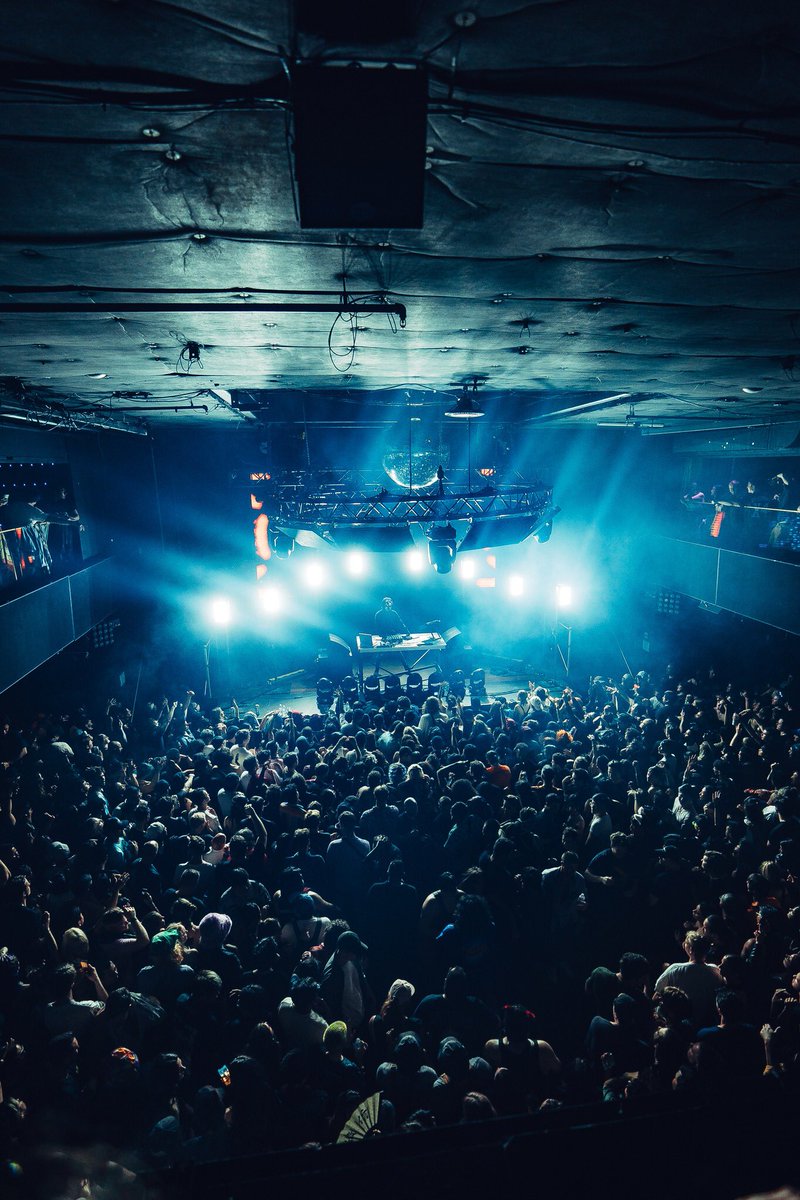 losControlmusic's tweet photo. The energy in the room is electric as I take the stage🔥🔥 https://t.co/4wiXch3hAf
