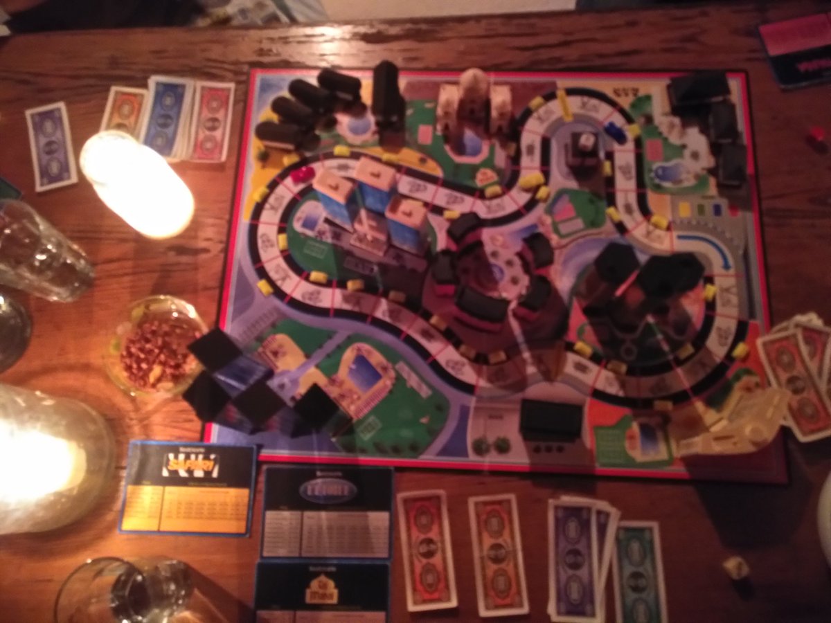 gute_Lau_Ne's tweet image. How it started vs. How it ended. 

Und jetzt ins Bett. #diehellenDinge #zufrieden #Spieleabend