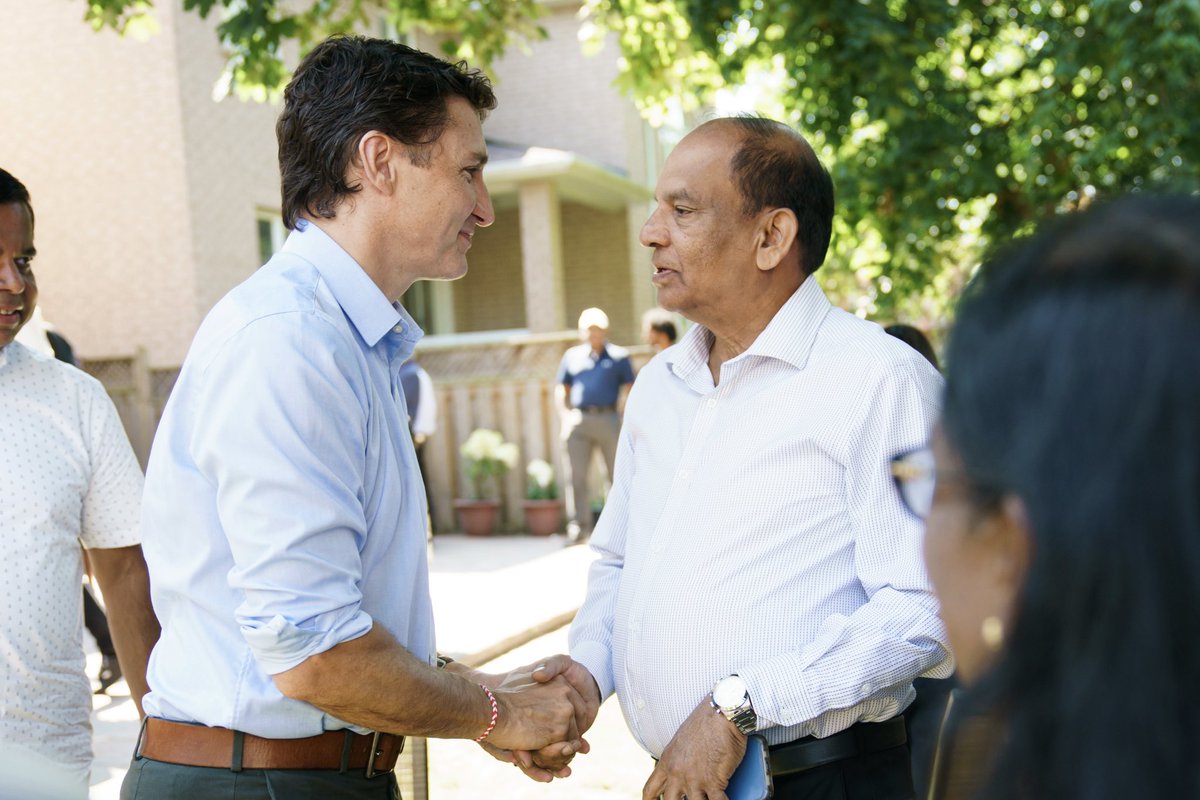 Justin Trudeau tweet media