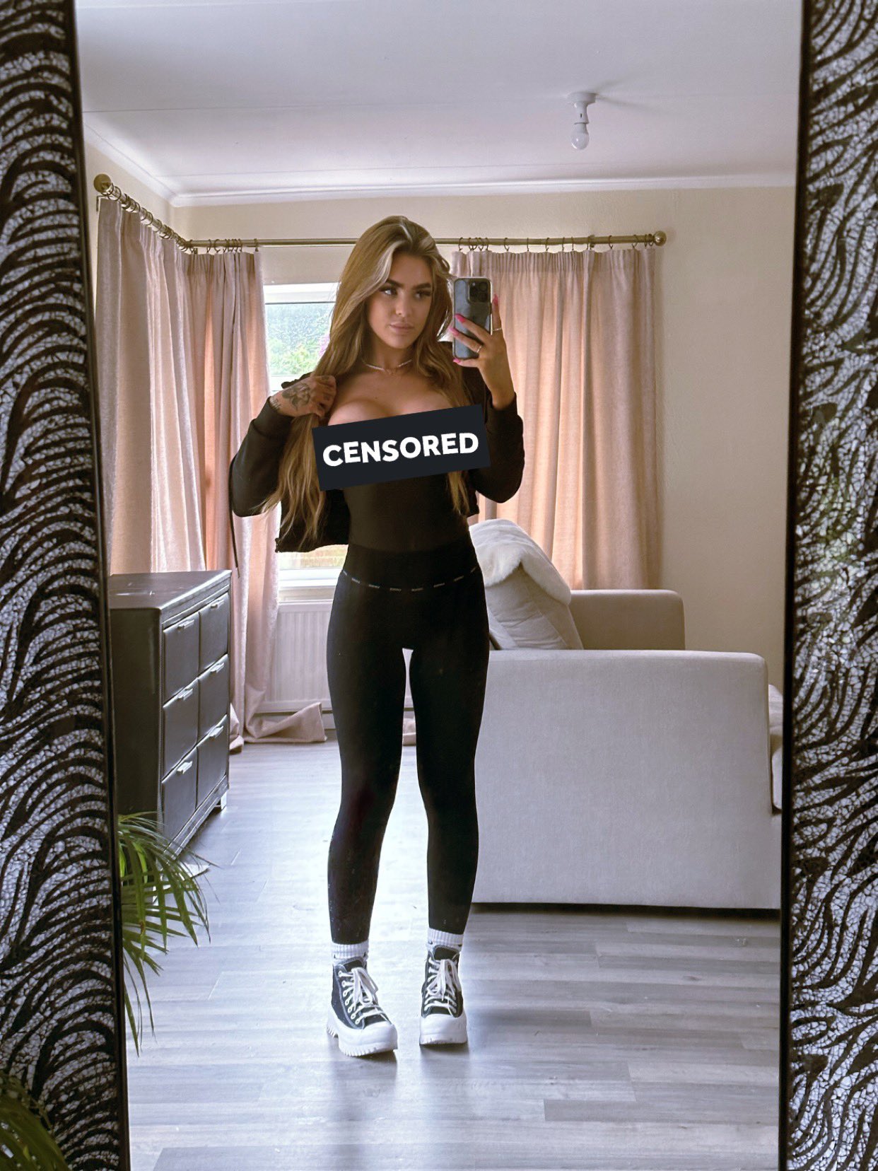 Elle Jean🇬🇧 on Twitter: "Want to see underneath ? https://t.co