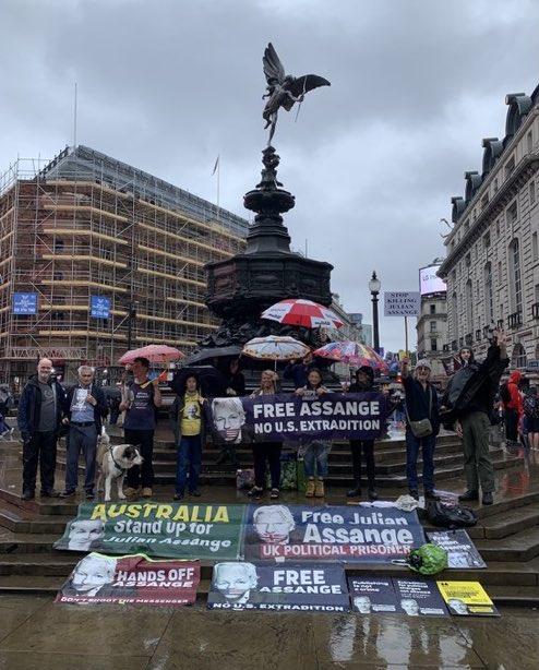 MattOBranain's tweet photo. Every week for the last 4 years. Rain or shine. #London4Assange https://t.co/ADxgyaQ6Bx