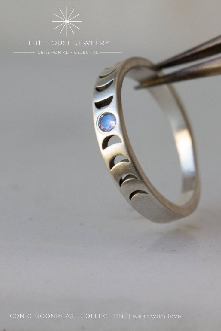 FilialPerseu's tweet image. 𝗣edido: Personalizado 

 ️️ ️️ ️️ ️️𝗗e: seu sol 
 ️️ ️️ ️️ ️️𝗣ara: minha lua (@azcrist)

 ️️ ️️ ️️ ️️ ·۪ϟ  não gosto de te ver mal, ainda mais por coisas assim ent espero que isso melhore um pouco seu dia ☹️🩷 muitas coisinhas de lua pra sua coleção