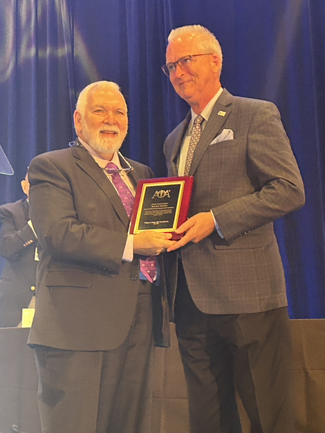 AOAforDOs's tweet photo. William J. Burke, DO, dean of Ohio University Heritage College of Osteopathic Medicine at Dublin, has been awarded the Distinguished Service Award, the AOA's highest honor. #AOAHOD #DOProud https://t.co/CyhSVOhjkE