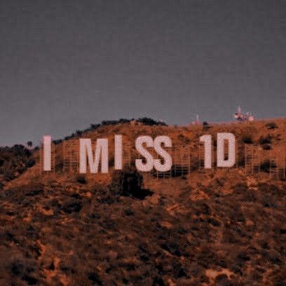 SummmerLOV33's tweet photo. Me right now 
#13YearsOfOneDirection https://t.co/eZmq4EcMwq