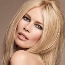 #BOTD 
#ClaudiaSchiffer