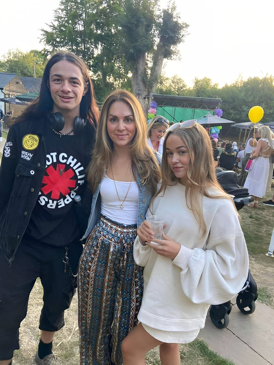 Throwback year ago to when I celebrated joining my first major role in Eastenders as Amy Mitchell🍸❤️ I'm so grateful for the best job that I have #Eastenders #AmyMitchell