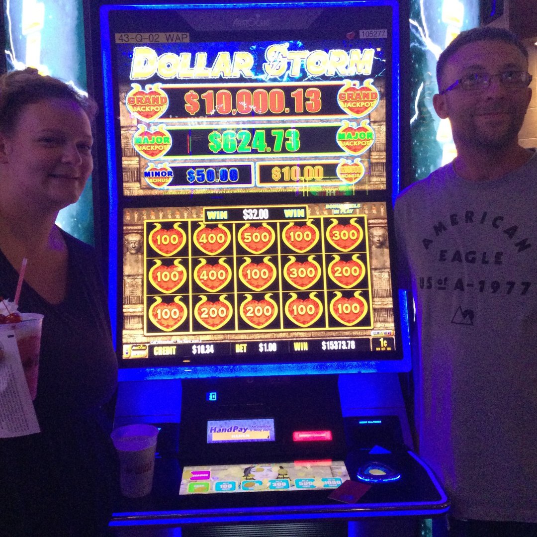 MohawkCasino's tweet image. 🌩️ 𝑫𝒐𝒍𝒍𝒂𝒓 𝑺𝒕𝒐𝒓𝒎 𝑱𝒂𝒄𝒌𝒑𝒐𝒕 🌩️ 
David spun for $15,373.78 on Dollar Storm! #mohawkcasino #dollarstorm #slots #jackpot bit.ly/44vmIor