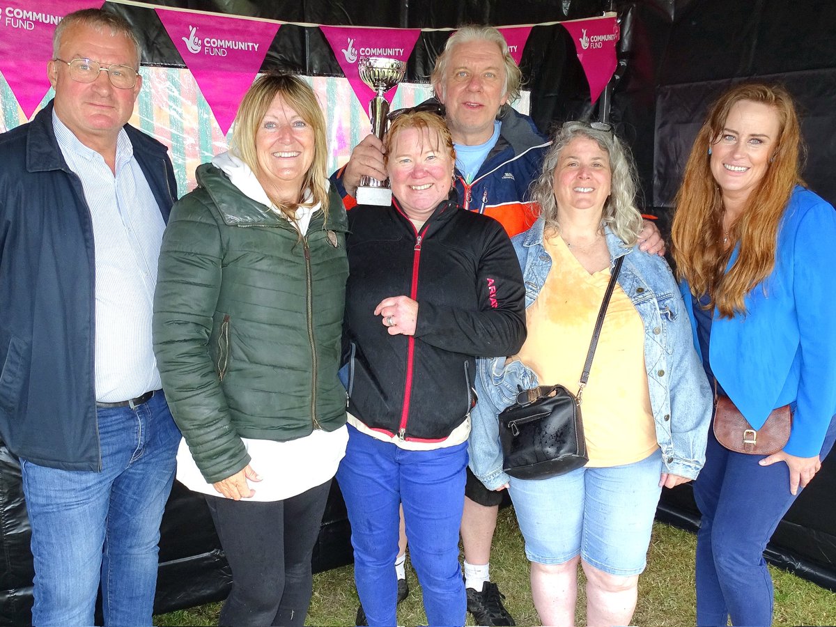 Celebrating our wonderful Hoo Peninsula at Grain Carnival and Fete earlier today with members of Stoke Community Project, local businessman Philip Dance and Kelly Tolhurst MP #isleofgrain #grain #hoopeninsula #strood #rochester #graincarnival #grainfetecommittee