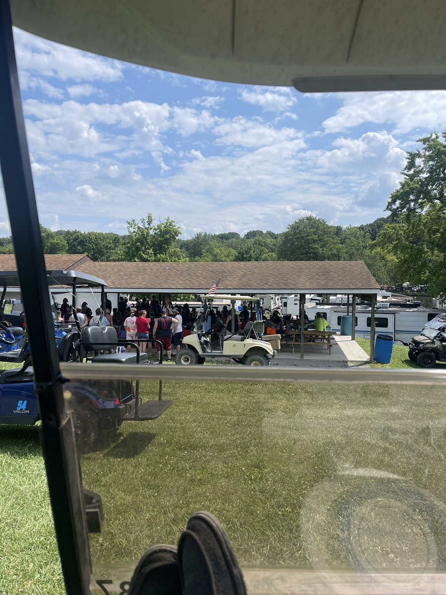 dmsofakingkul's tweet image. None of these people know they are in the presence of a certified Dungeon Master. #dungeonsanddragons