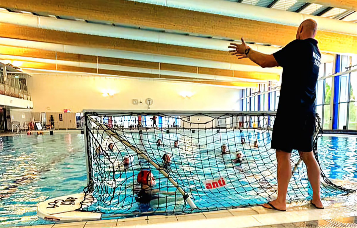 ENGWaterPolo's tweet image. Great Britain's U17 Junior Women have been putting their final preparations in place ahead of the European Championships in Turkey.

Craig Figes' squad has gathered in Manchester to fine tune their plans and are all set and ready to fly out on Thursday. Have a great camp ladies!