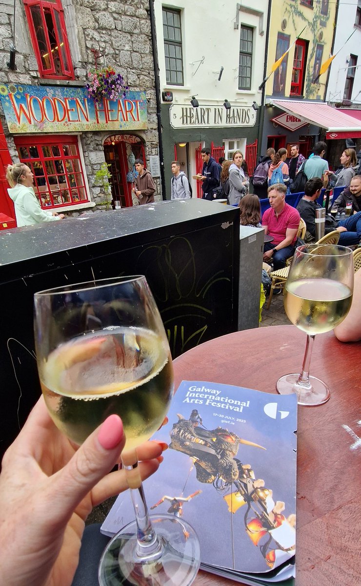 ais_odriscoll's tweet photo. Super Saturday @GalwayIntArts 💫
Two #FirstThoughtTalks, Dragon Street spectacle, drinks @Tigh_Neachtain, dinner @kingsheadgalway @GalwayLatinQtr
#CityOfFestivals #WildAtlanticWay #KeepDiscovering 💜 https://t.co/oGGyuPbSlG