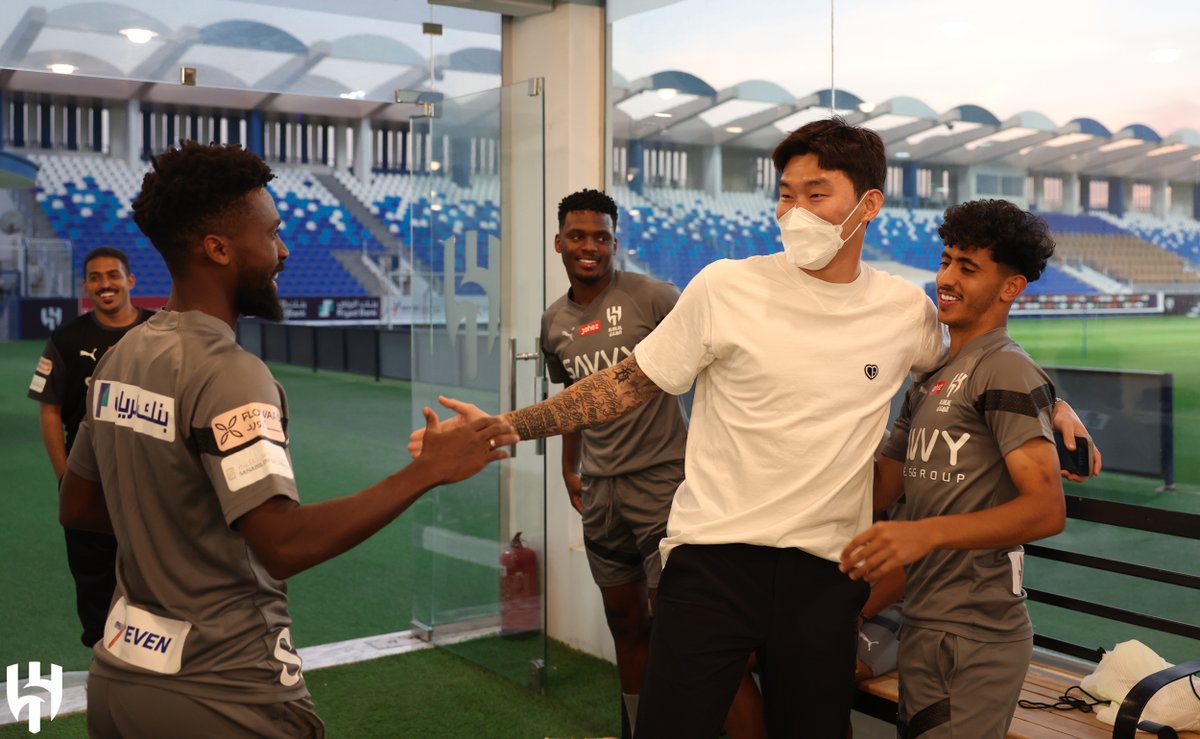 Alhilal_FC's tweet photo. 📸 نوّرتنـا @HyunJjhshs20 😍💙

#الهلال https://t.co/PYglu4by1n