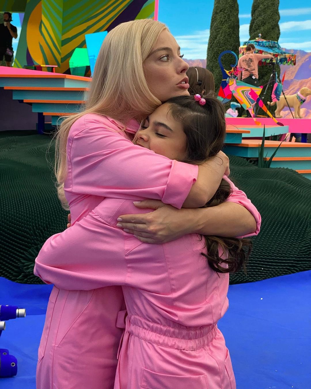 Film Updates on Twitter: "Margot Robbie and Ariana Greenblatt on the