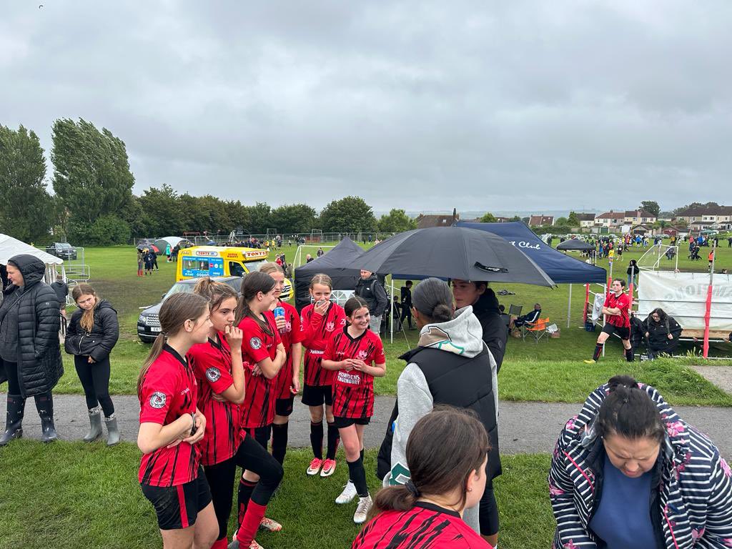 Eleanor Bush tweet media