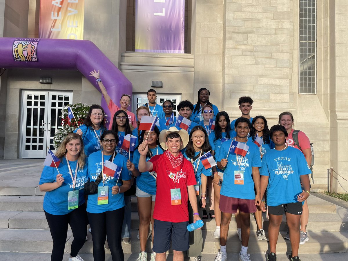 Check out the <a href="/friscoisd/">Frisco ISD</a> delegation attending the <a href="/bestbuddies/">Best Buddies</a> leadership conference! #BBLC2023 <a href="/frisco_sped/">Frisco ISD Special Education Department</a>