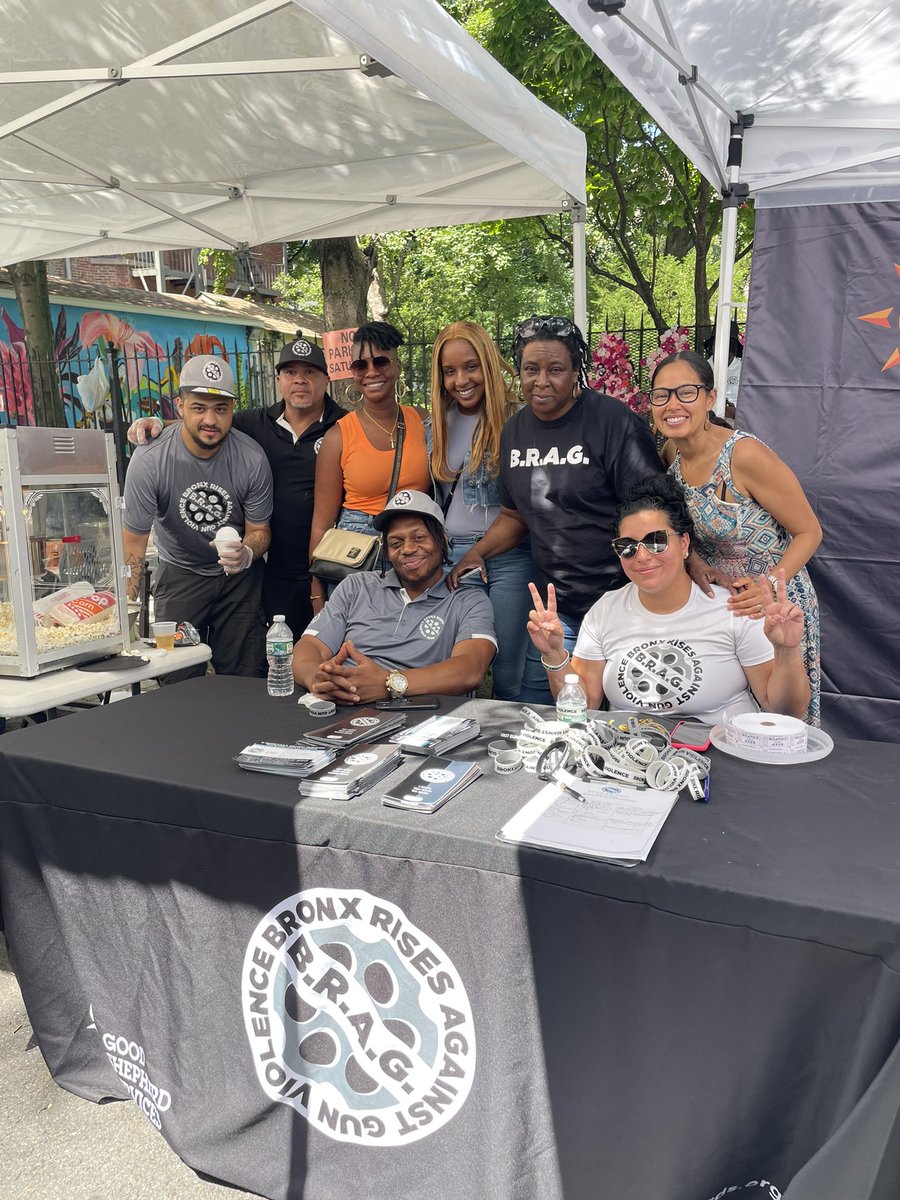 Annie E. Minguez (@annieeminguez) on Twitter photo <a href="/GoodShepherdNYC/">GoodShepherdNYC</a> thanks our partners for their support of #BRAG’s Peace BBQs Rebecca of <a href="/LegalAidNYC/">The Legal Aid Society</a> & <a href="/FidelMalena/">Fidel Malena</a> Bronx Rep for <a href="/GovKathyHochul/">Governor Kathy Hochul</a> <a href="/GoodShepherdNYC/">GoodShepherdNYC</a> thanks our partners for their support of #BRAG’s Peace BBQs Rebecca of <a href="/LegalAidNYC/">The Legal Aid Society</a> & <a href="/FidelMalena/">Fidel Malena</a> Bronx Rep for <a href="/GovKathyHochul/">Governor Kathy Hochul</a>