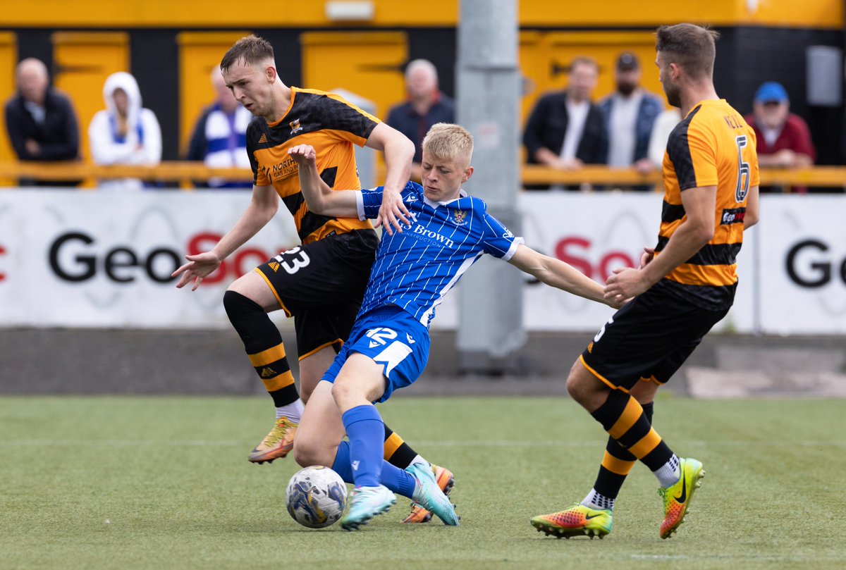 A huge congratulations to Ben McCrystal who scored his first goal for Saints this afternoon at just 17 years old! 

#SJFC |