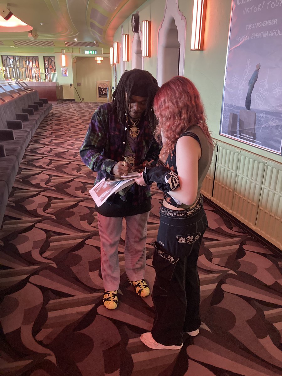 grraceellen's tweet image. feeling v v blessed, i love jid so bad